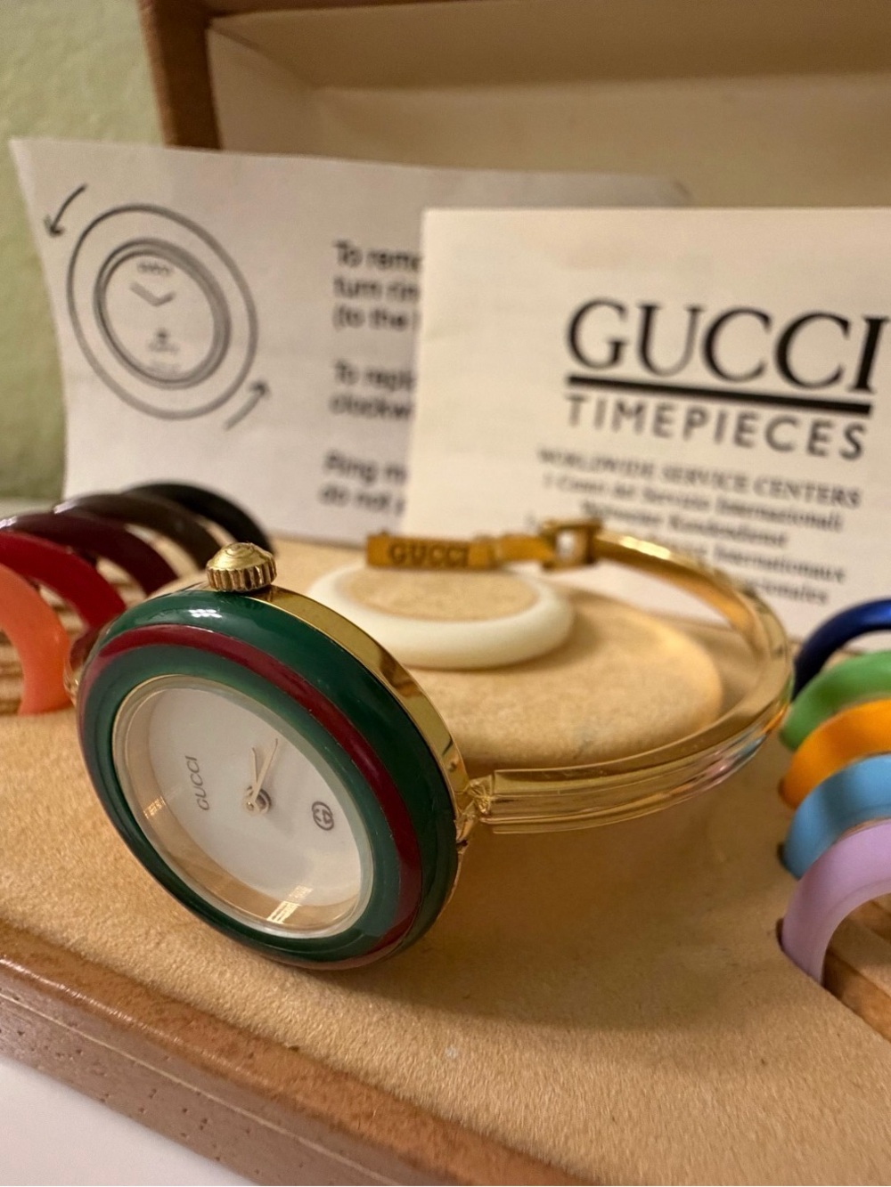 Near Mint~Auth GUCCI Signature Bezel Bracelet Bangle Watch W/Box/Papers